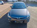 Hyundai i30 CW blue 1.4 Classic Classic - Hyundai i30 aus 2010: I30cw