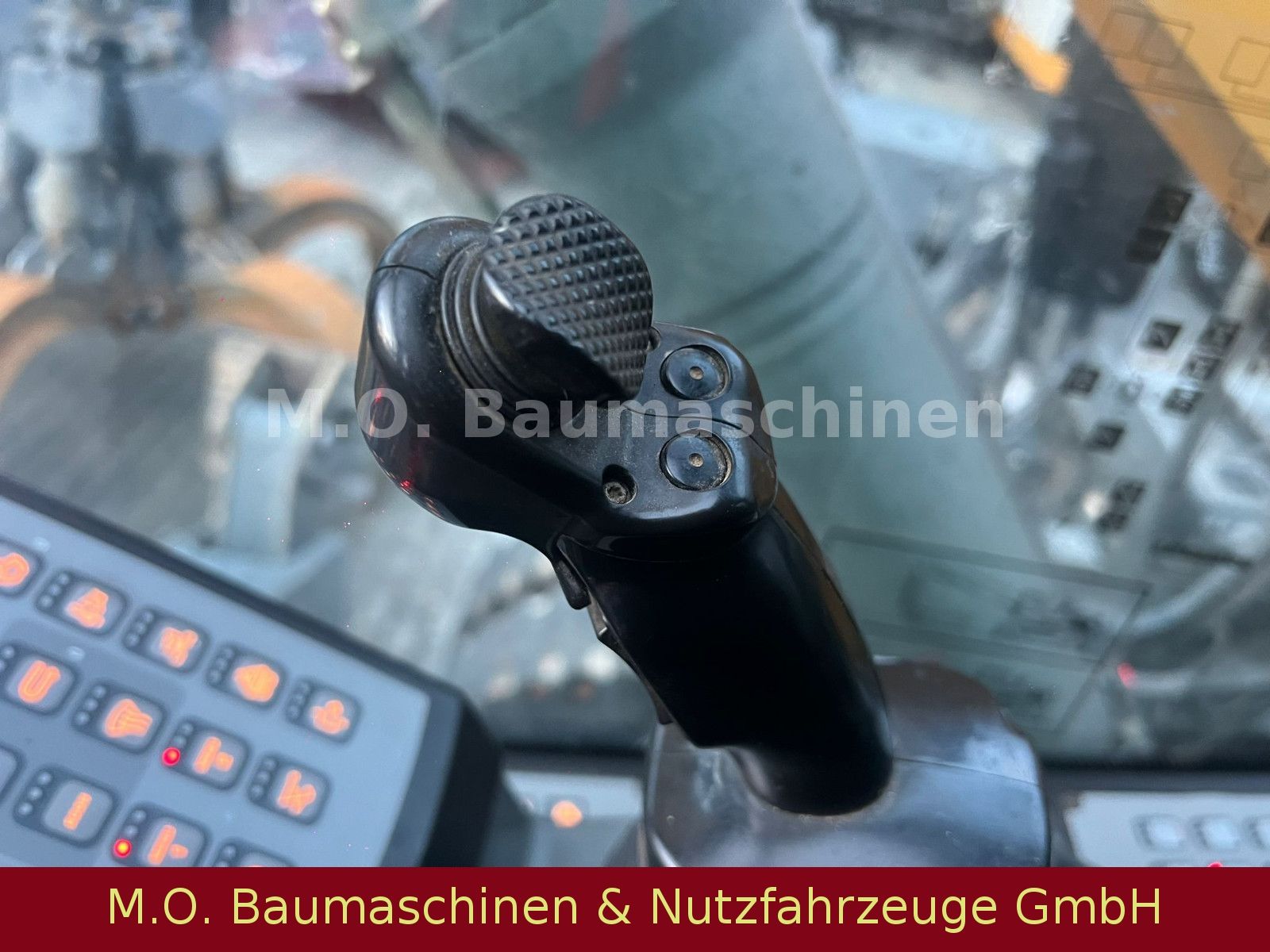 Fahrzeugabbildung Liebherr LH 22 M Litronic / AC / ZSA / Sortiergreifer /