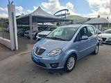 Lancia MUSA 1.6 Mjt 120 CV anno 2011 - blaue Lancia MUSA