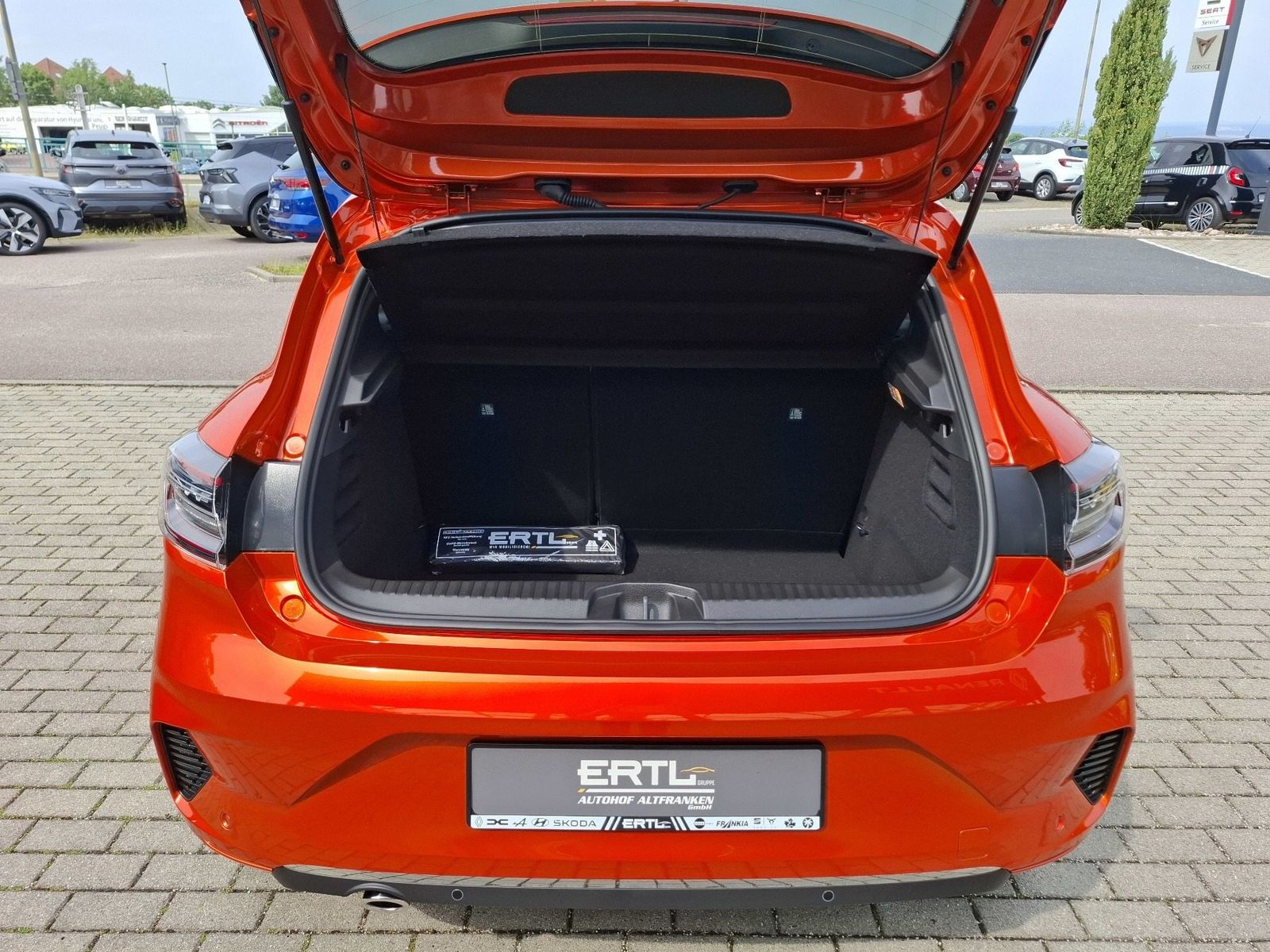 Renault Clio - Bild 10