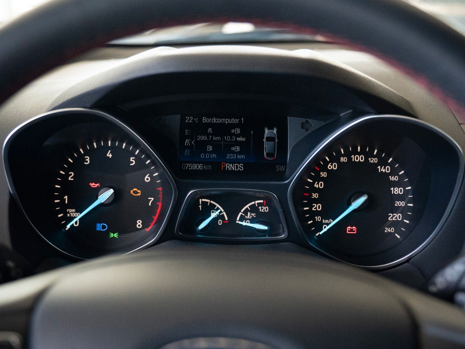 Fahrzeugabbildung Ford Kuga ST-Line AUTOM./ALLRAD/WINTER-P./NAVI