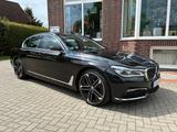 BMW 730d xDrive -mit AHK und Headup - gebrauchte BMW 730 aus dem Jahr 2018