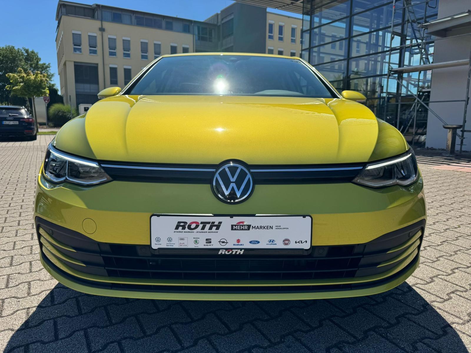 Volkswagen Golf 1.0 eTSI MHEV DSG Life LED*PDC*DAB*ACC*AHK*, миниатюра 8