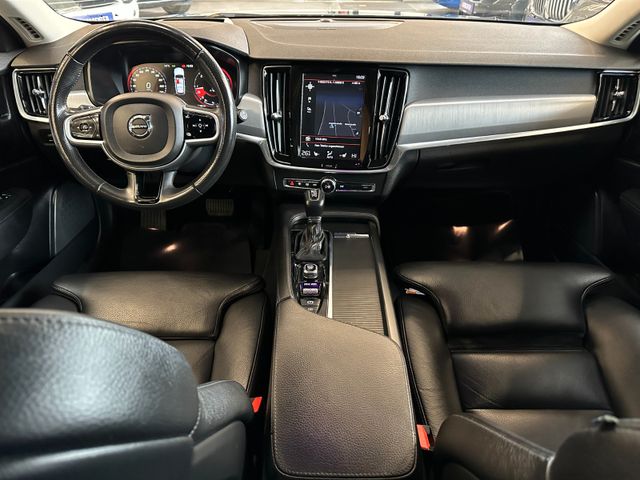 Volvo V90 Kombi Momentum *LED*AndroidAutoAppleCarPlay