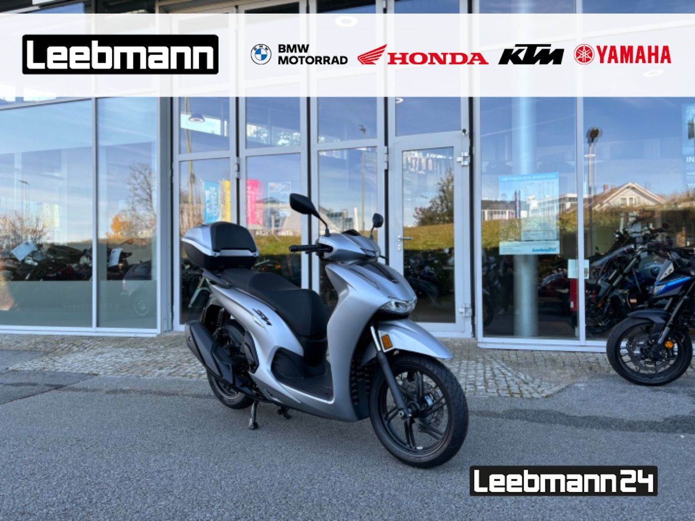 Fahrzeugabbildung Honda SH 350i inklusive Smart-Topcase Tageszulassung