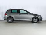 Volkswagen Golf 7 1,4 Xenon ACC Pano Navi Kamera Parkassist - gebrauchte Limousinen in Hanau