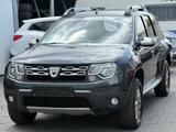 Dacia Duster I Laureate 4x2 - Dacia Duster Gebrauchtwagen in Frankfurt