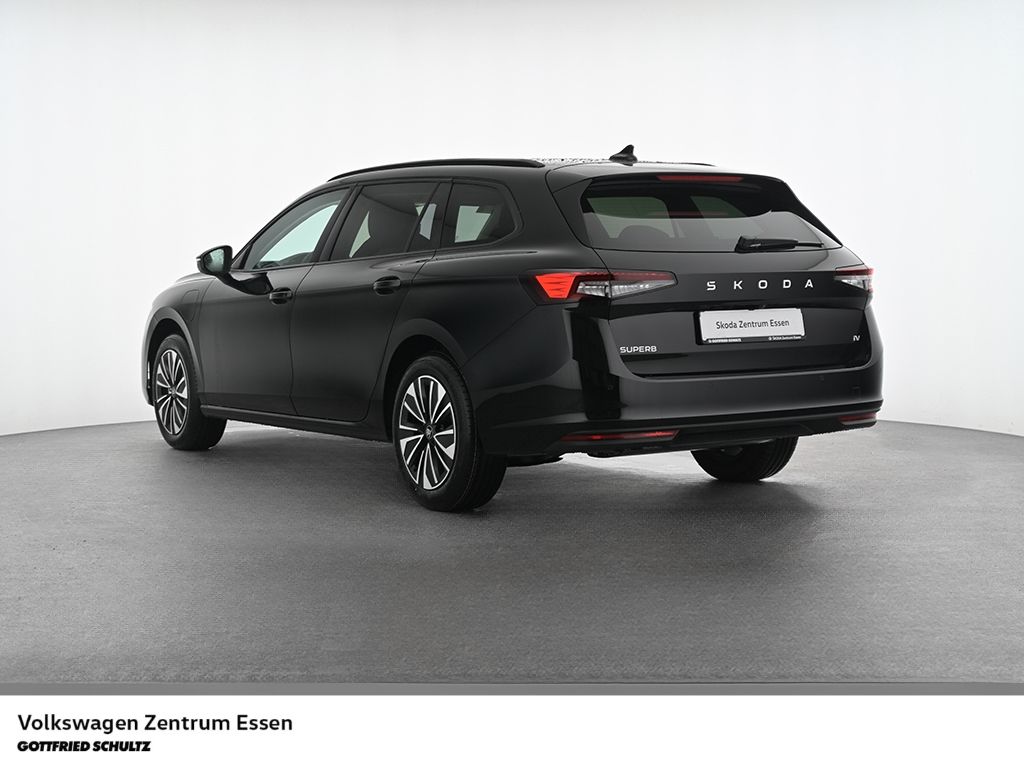 Skoda Superb - Bild 3