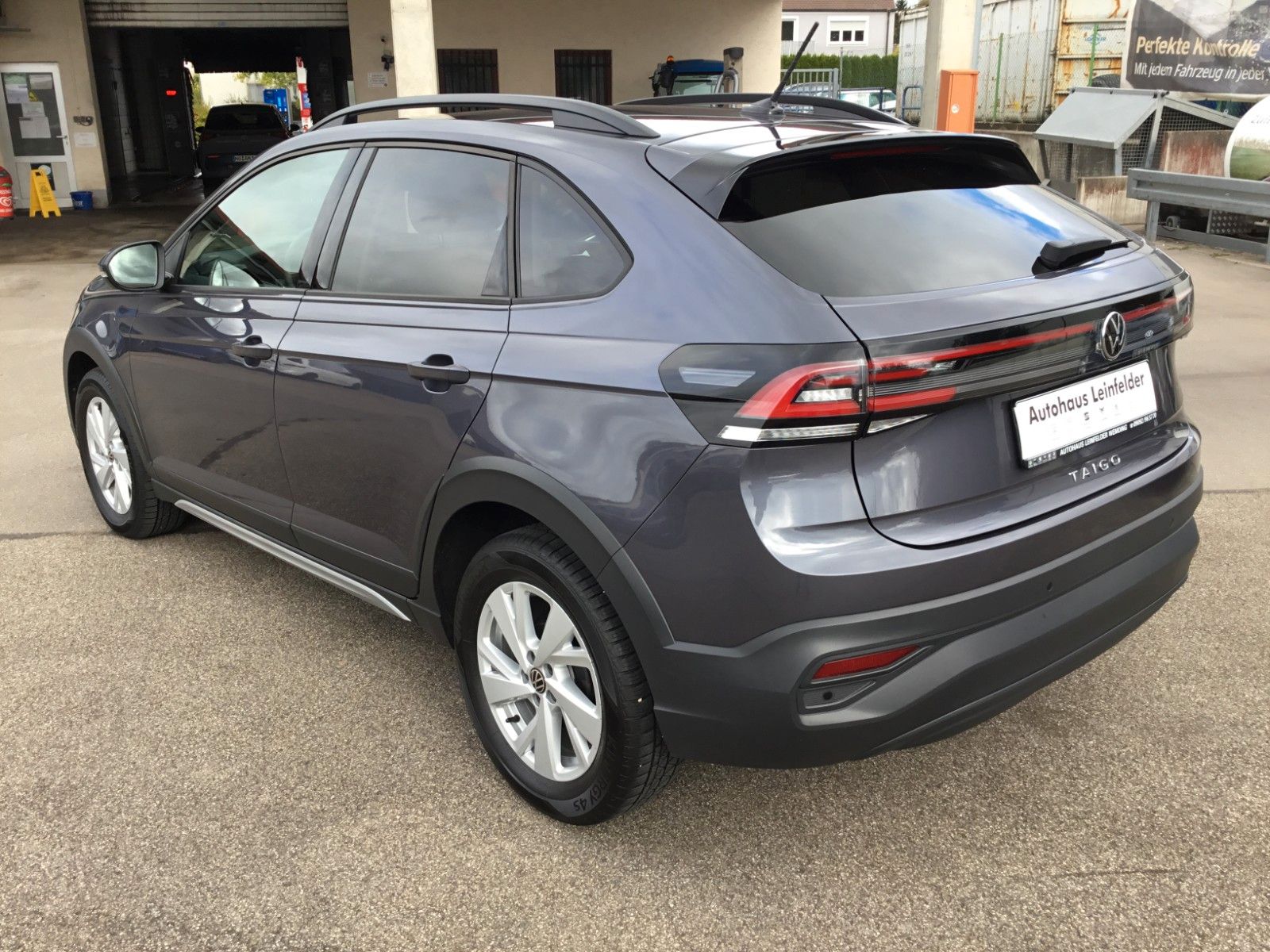 Fahrzeugabbildung Volkswagen Taigo 1.0 TSI Life+LED+App Connect+Kamera