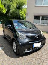 Toyota Cityflitzer, sparsam, wendig, zuverlässig