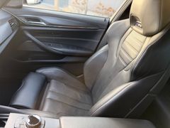 BMW M5/COMPETI/SITZ.BELÜF/BMW GAR/DRIVERS PACKAGE BMW M5/COMPETI/SITZ.BELÜF/BMW GAR/DRIVERS PACKAGE