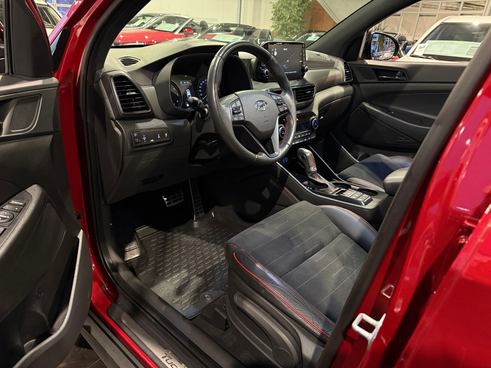 Fahrzeugabbildung Hyundai TUCSON N Line 4WD PANO LED NAV SHZ 19"