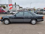 Mercedes-Benz E 200 - W124 -BJ 1990 - Top gepflegt - gebrauchte Mercedes-Benz E 200 aus dem Jahr 1990