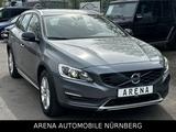 Volvo V60 Cross Country Momentum*Aut.*Ahk*Navi*Xenon - Volvo: C60