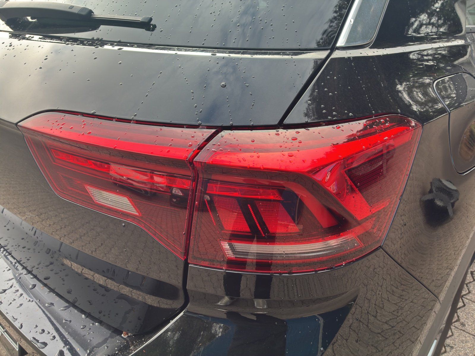 Fahrzeugabbildung Volkswagen T-Roc R-Line Rear View.SH.Navi.ACC.LED.Climatron