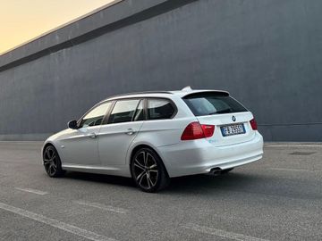 BMW 320 - 2