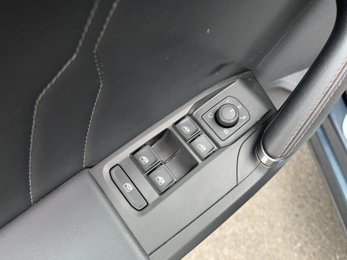 Cupra Formentor VZ 2.0 TSI DSG AKRAPOVIC+ACC+LED+NAVI, миниатюра 15