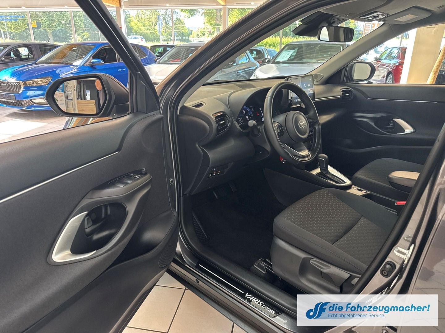 Fahrzeugabbildung Toyota Yaris Cross Hybrid FWD Comfort ACC DAB Spurhalte
