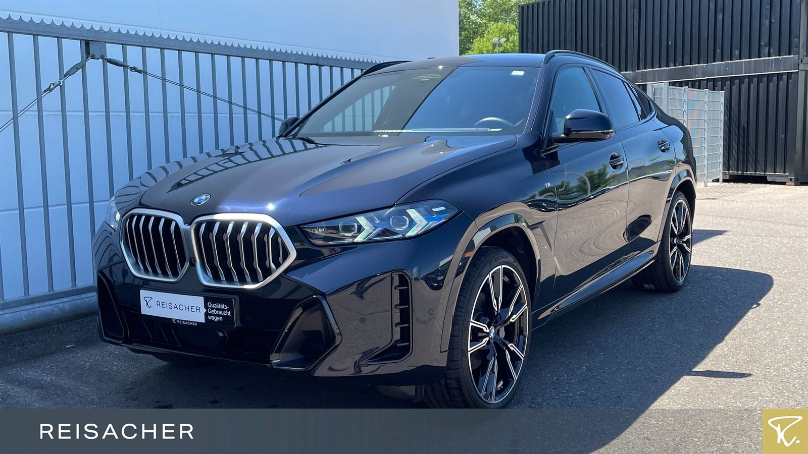 BMW X6 xDrive30d M-Sport AHK Massage SoftClose 22"LM