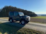 Land Rover Defender 90 SE Vollausstattung Sammlerzustand - gebrauchte Land Rover Defender aus dem Jahr 2015