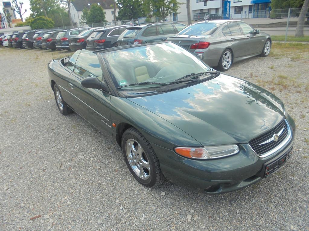 Chrysler Stratus