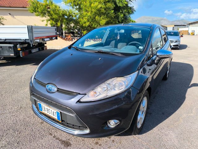 Ford Fiesta 1.4 TDCi 68CV 5 porte Titanium Neopa