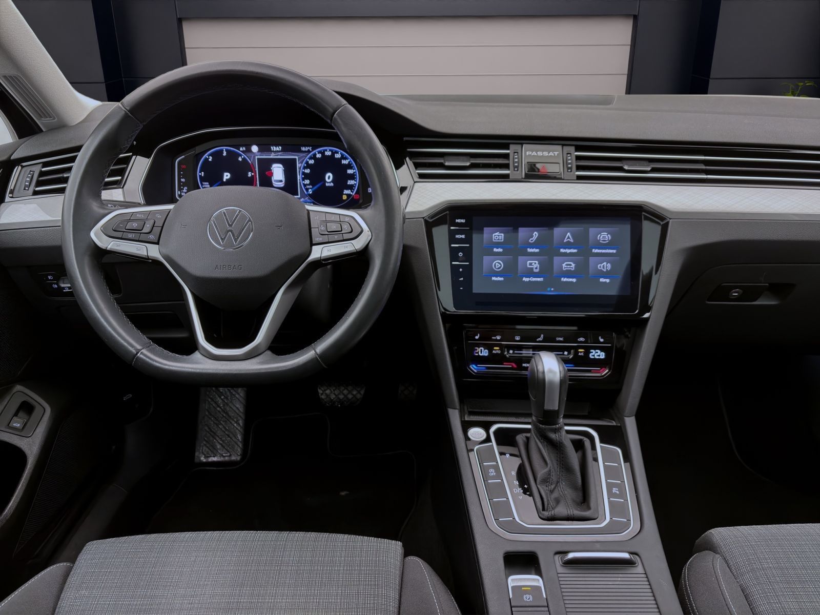 Volkswagen Passat Variant - Bild 14