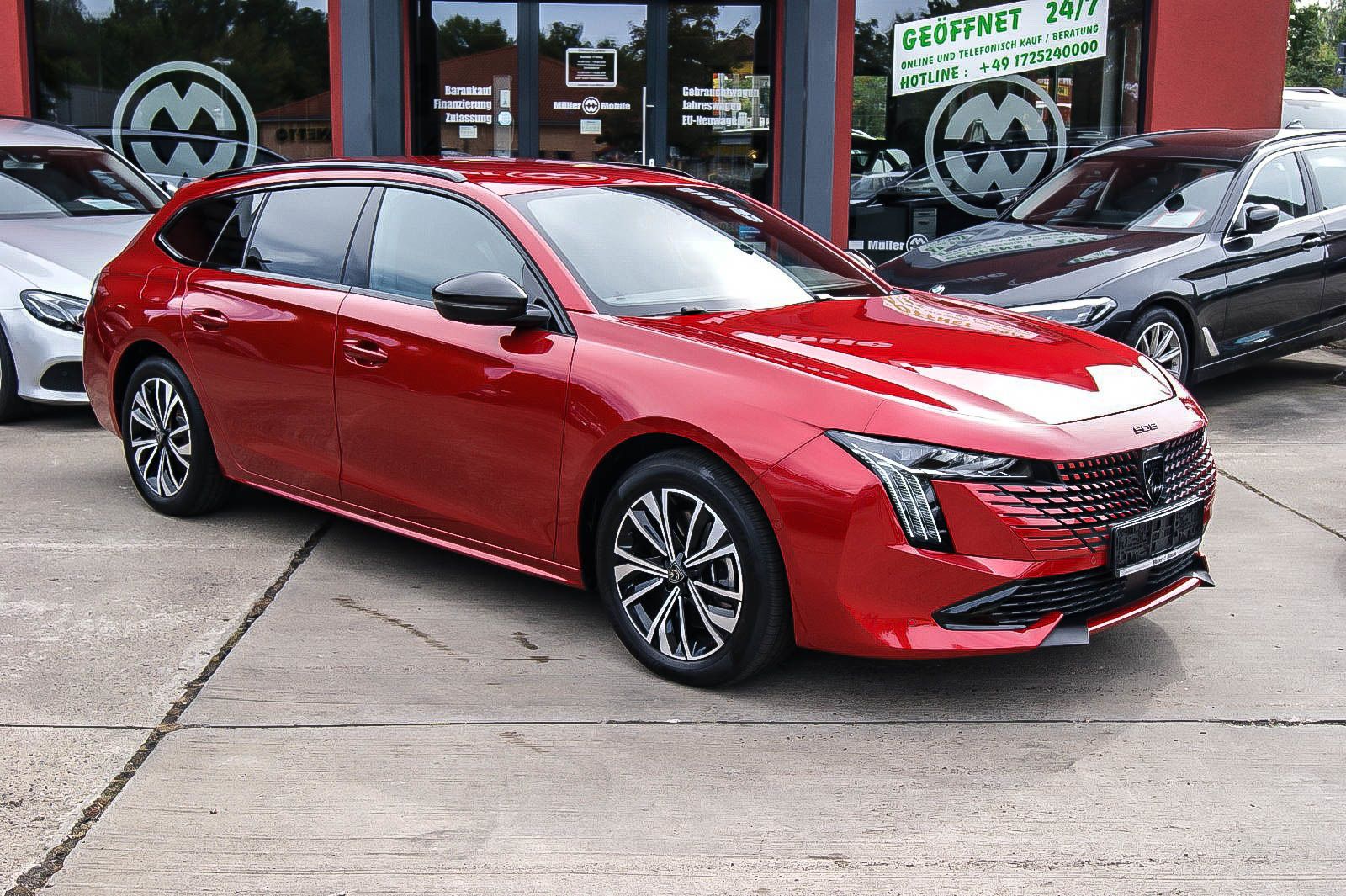 Fahrzeugabbildung Peugeot 508 SW Hybrid 225 Allure NEUES MODELL ANHZV LED