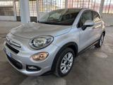 Fiat 500X 1.4 MultiAir 140 CV Lounge - silberne Fiat 500X