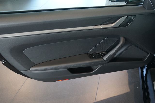 Porsche 992.2 Carrera Cabriolet | Sportabgasanlage | 21"