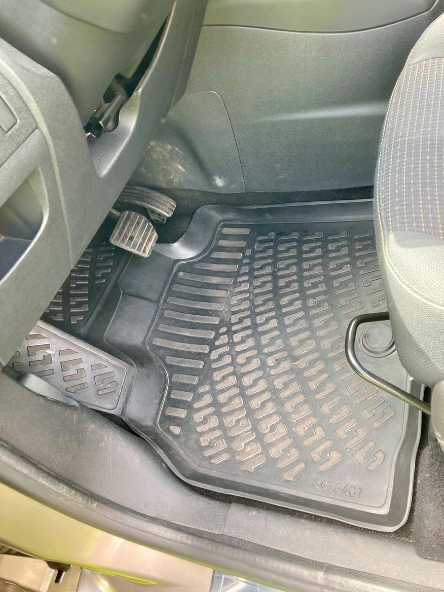 Renault Scenic 2009 — photo 13