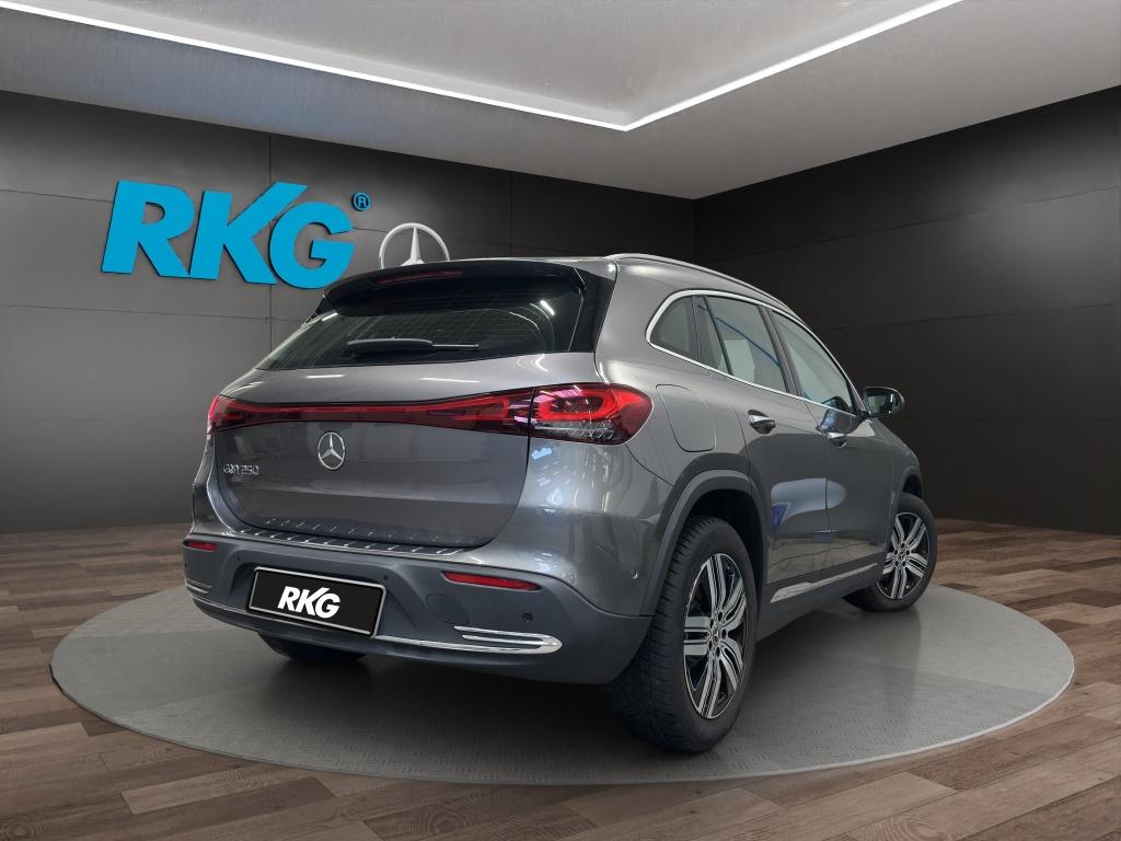Mercedes-Benz EQA 250 PROGRESSIVE PANO DISTRONIC KEYLESS NAVI