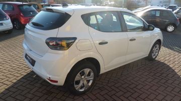 Dacia Sandero Essential SCe 65 PS mit Klima + Lookpake
