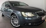 Skoda Superb Combi Elegance AHK PANO NAVI XENON MEMORY - Skoda Superb Elegance mit Diesel-Antrieb