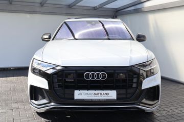Audi Q8 - 4