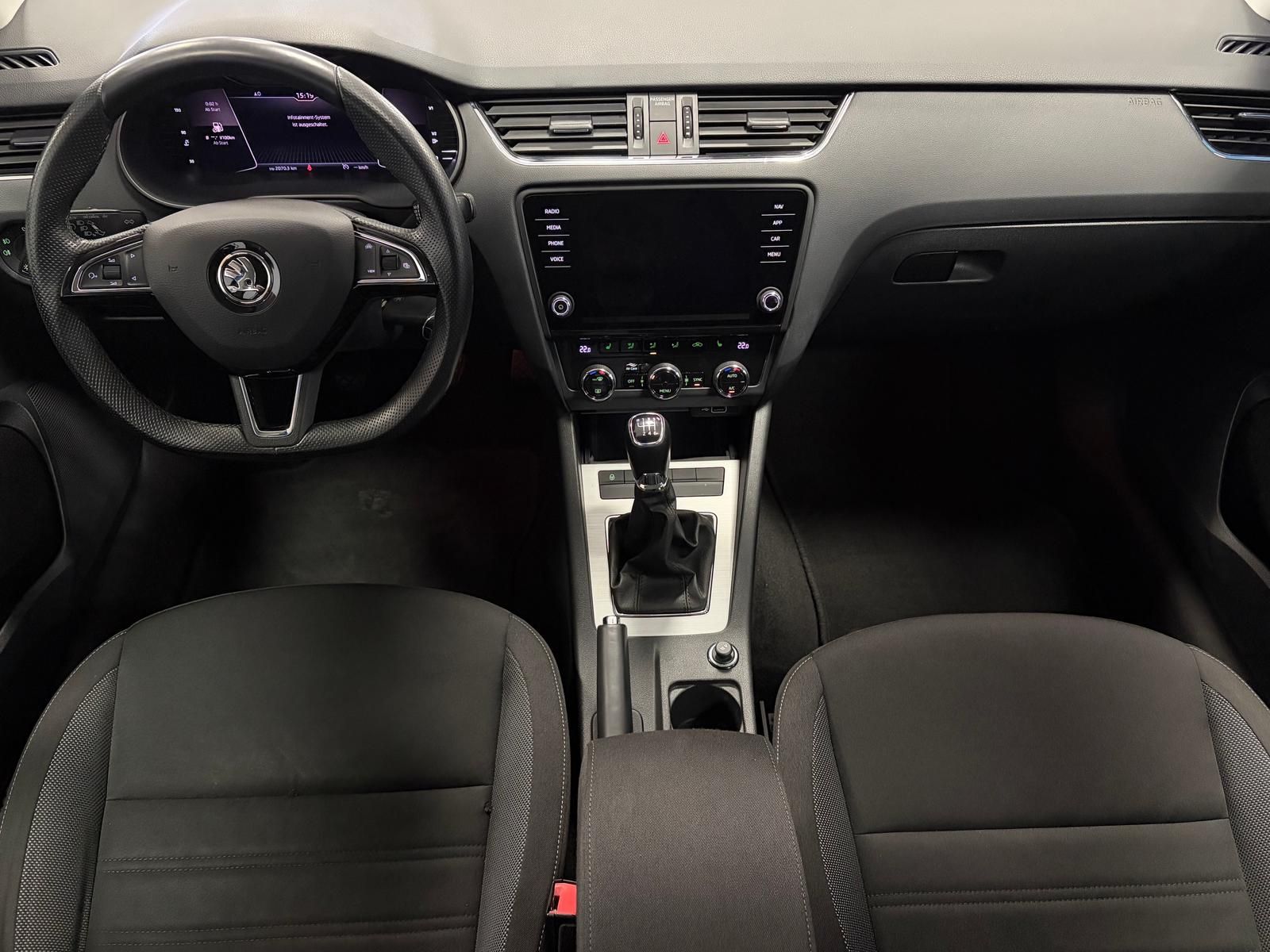 Fahrzeugabbildung SKODA Octavia 1.5 TSI Ambition APP+NAVI+2-Z-KLIMA+RFK+