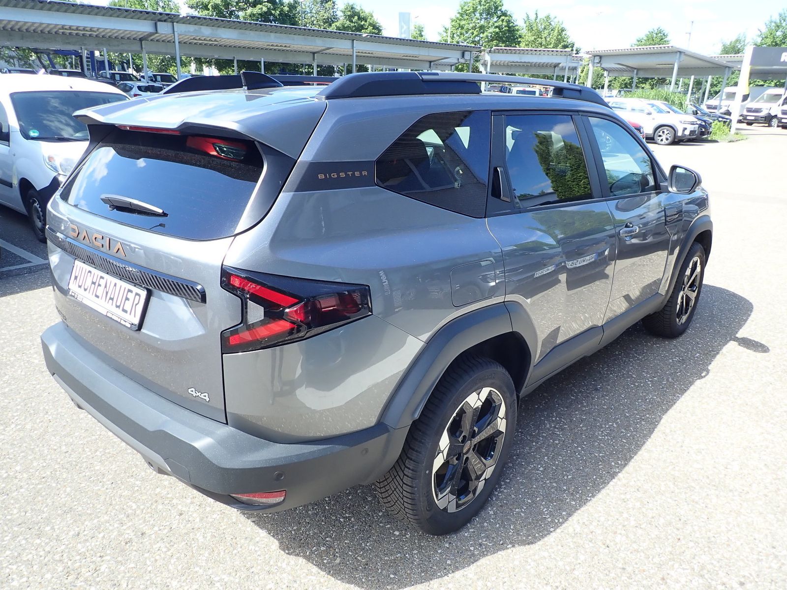 Fahrzeugabbildung Dacia Bigster Extreme hybrid-G 150 4x4