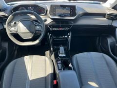 PEUGEOT 2008 Allure KLIMA,NAVI,PDC,360CAM,SHZ,TEMPOMAT