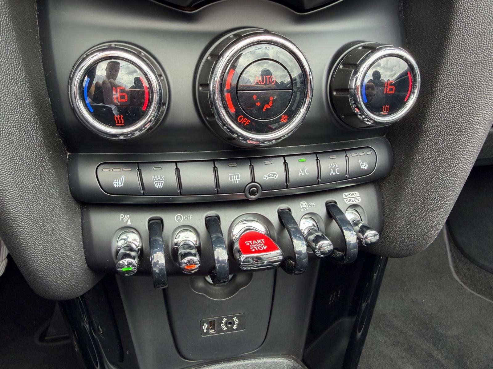 MINI Cooper S Cabrio *KEYLESS*H&K*AUTOMATIK*LED*PDC*