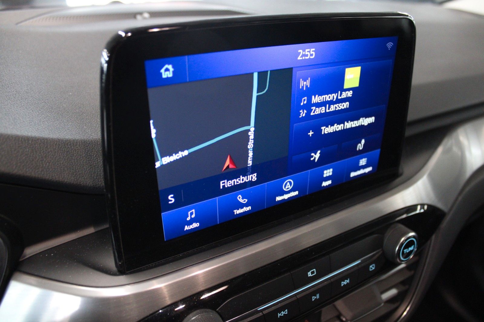 Fahrzeugabbildung Ford Kuga PHEV Titanium X ACC AHK HUD LED Cam WinterP