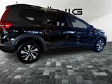 Dacia Jogger Expression TCe 110 - Dacia Jogger: Limousine