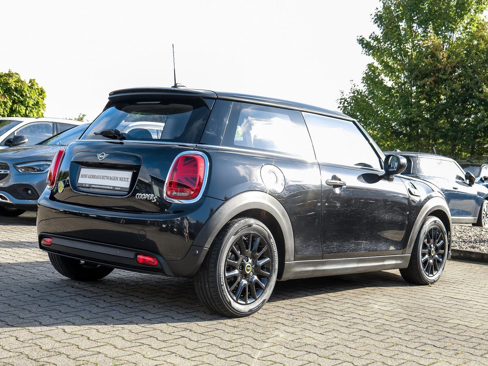 MINI Cooper SE Classic Trim NAVI+SHZ+ACC+PDC+Standhei imagem 2