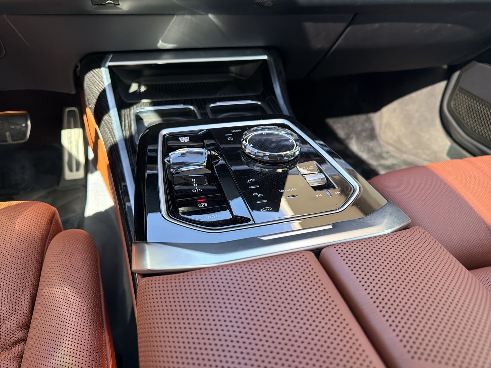 BMW 750 - Bild 13