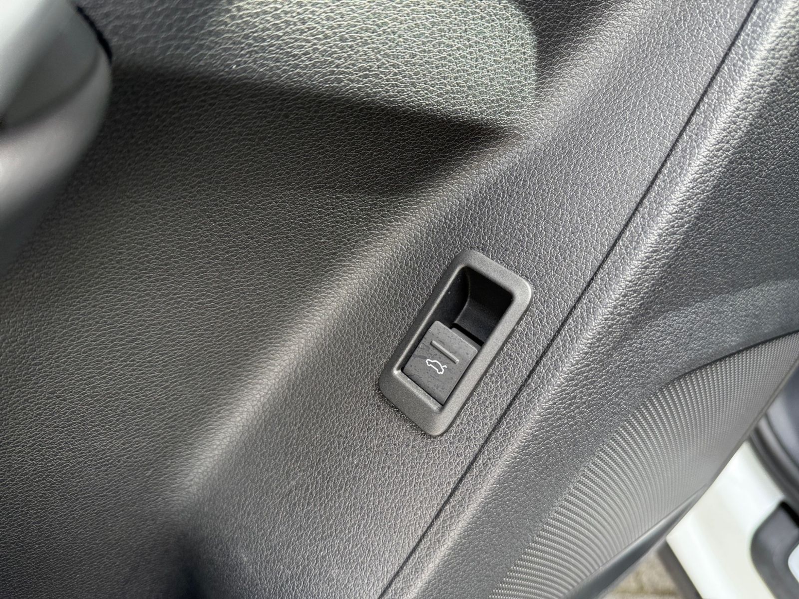 Audi Q3 35 TFSI S tronic S LINE +AHK +LED +ACC +VIRTU foto 20