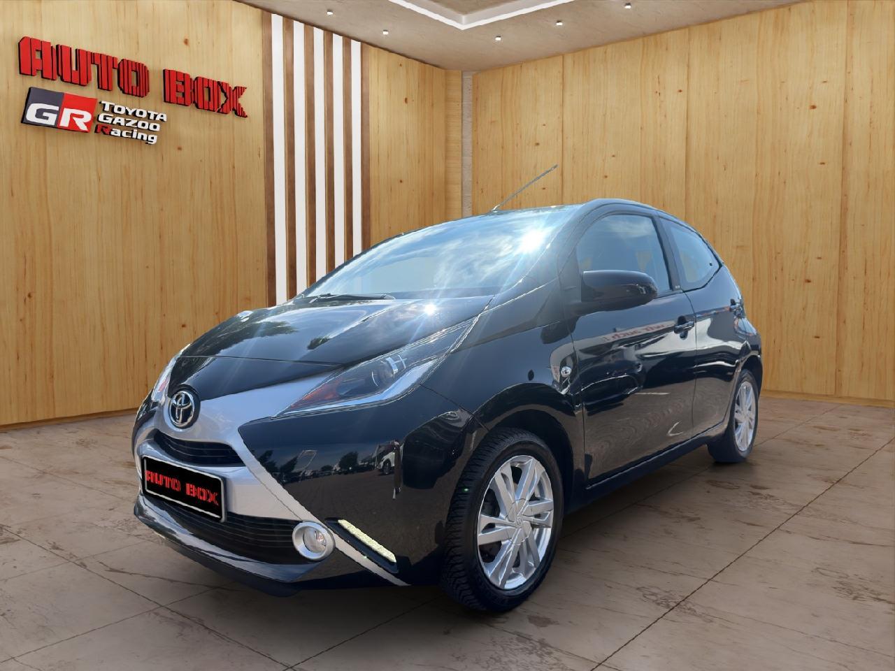 Toyota AYGO x-play Edition-S erst 36.000Km
