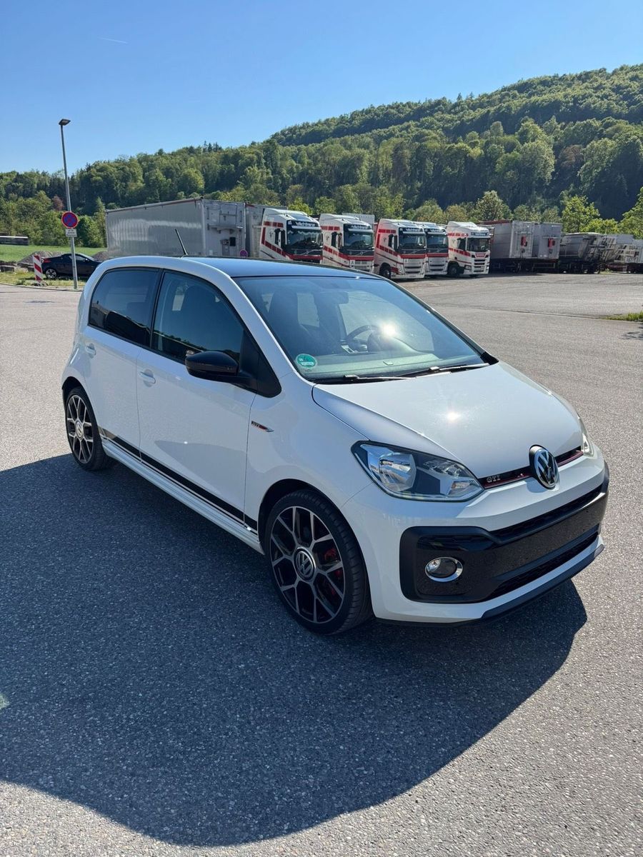 VW VW up! GTI