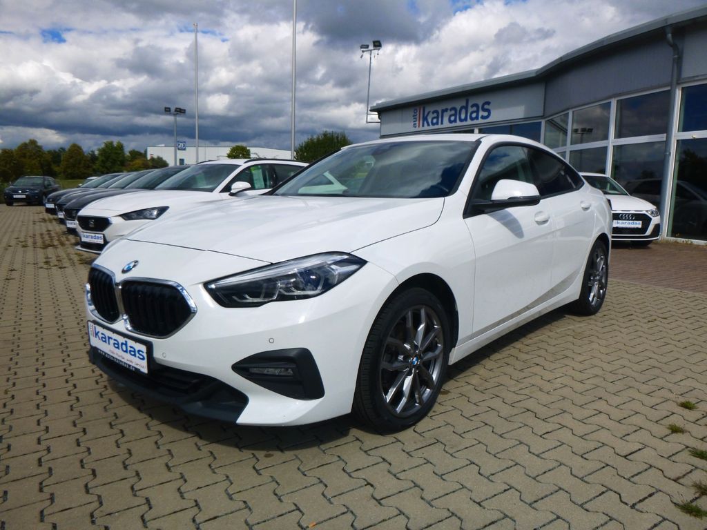BMW 218 Gran Coupé >NAV/AHK/LED/18Zoll Alu<