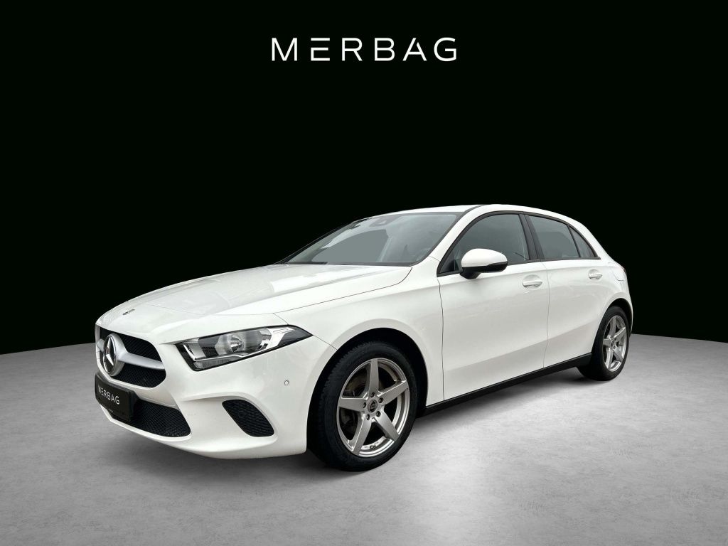 MERCEDES-BENZ A 200 Kompaktlimousine AUT KlimaA LM Navi PDC