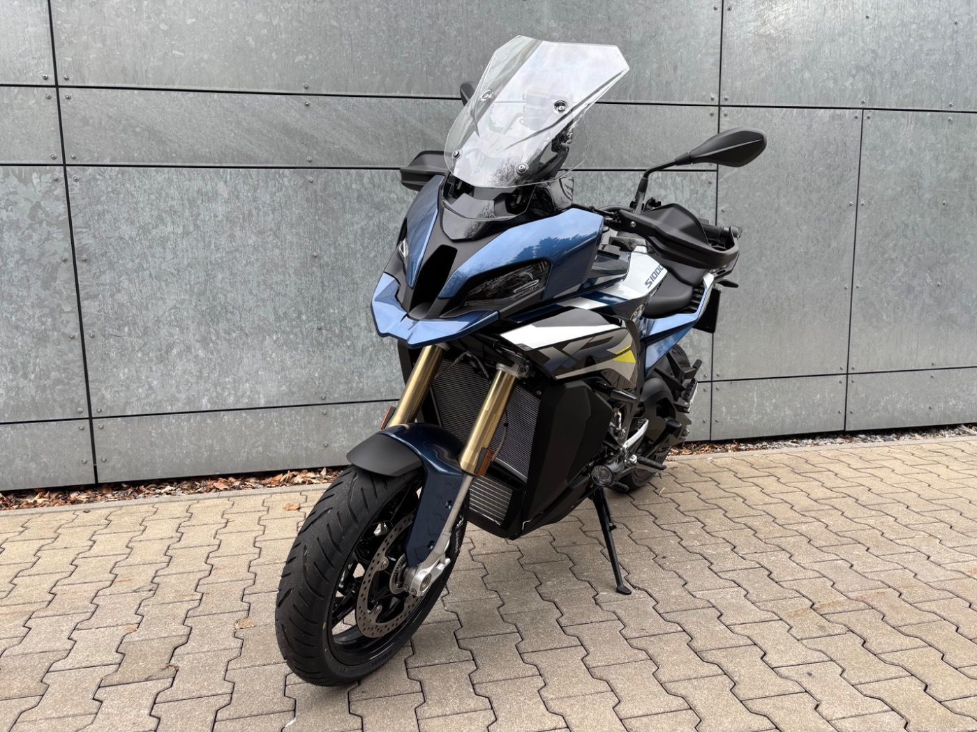 Fahrzeugabbildung BMW S 1000 XR Style Sport 2 Pakete