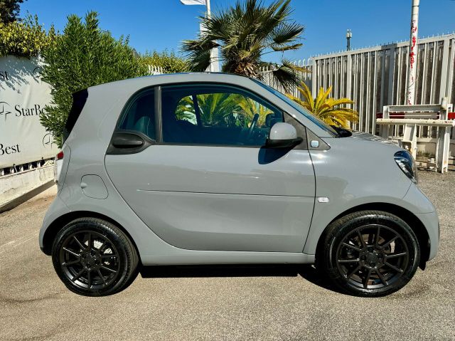 Smart ForTwo EQ Prime*22kw*Limited edition *Raci